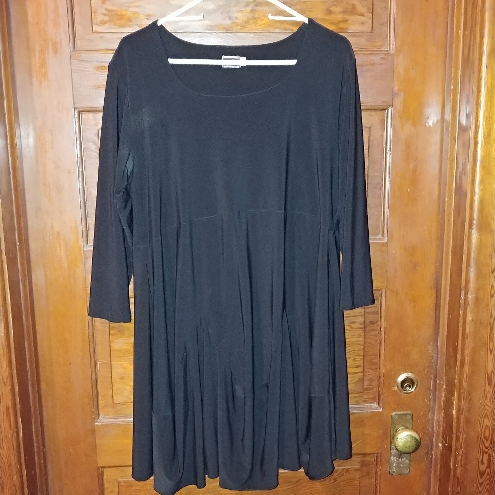 Sympli Black dress